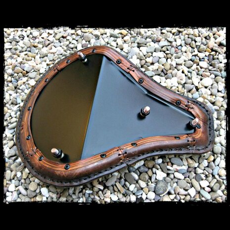 Solo Zadel Universeel Medium Black Diamond