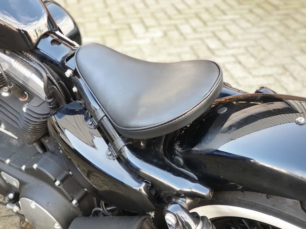 Mounting Kit | Solo Seat Small| H-D | XL 04-19